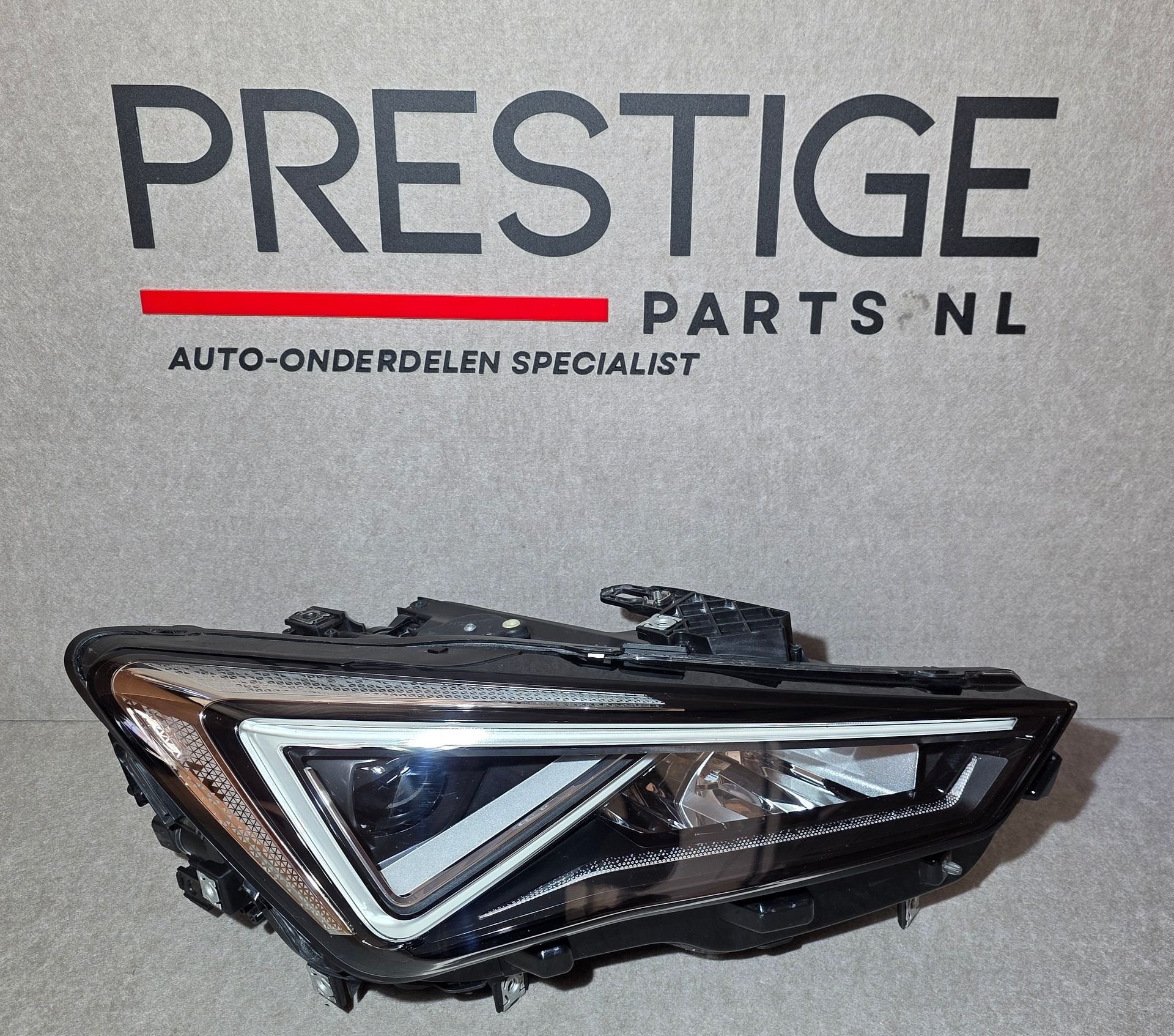Koplamp Seat Leon 4 IV 5FA VOL LED RECHTS 5FB941008F ORIGINE, Auto-onderdelen, Gebruikt, -, Ophalen of Verzenden, -