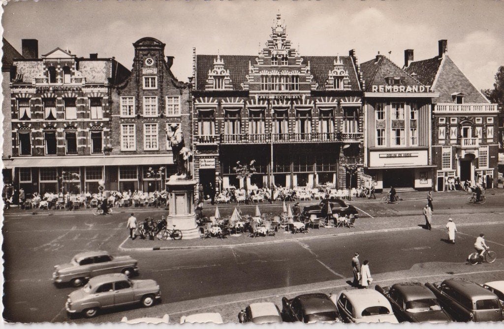 Haarlem, Grote markt, Opel Olympia Rekord, Simca Aronde, Ophalen of Verzenden, 1940 tot 1960, Ongelopen, Noord-Holland