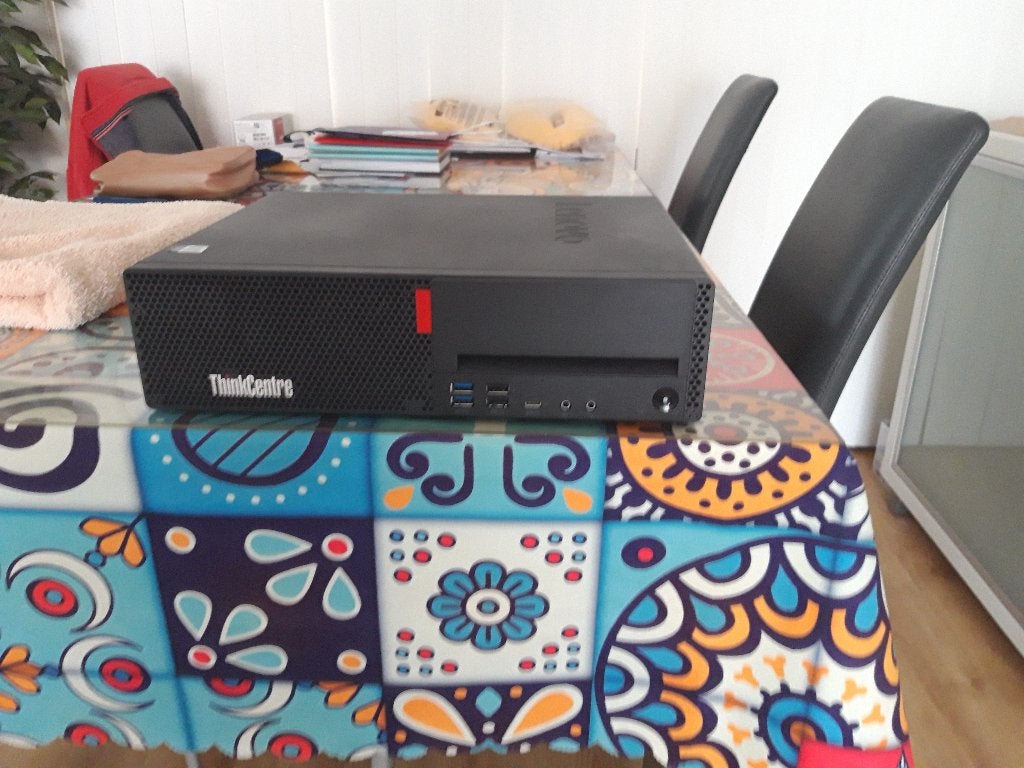Lenovo Desktop