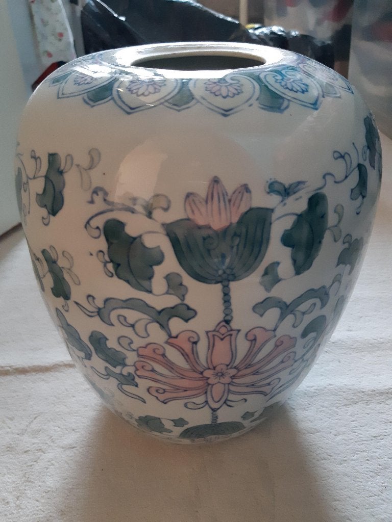 Vaas gebloemd hoogte 28 cm, 28 cm, Wit, Ophalen of Verzenden, Zo goed als nieuw