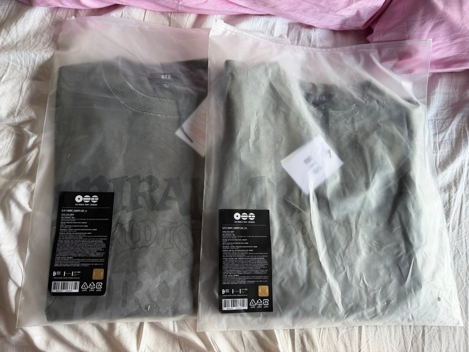(NEW) BTS Arirang World Tour T-shirt Europe - OFFICIAL MERCH, Nieuw, Ophalen of Verzenden, Korte mouw, Groen