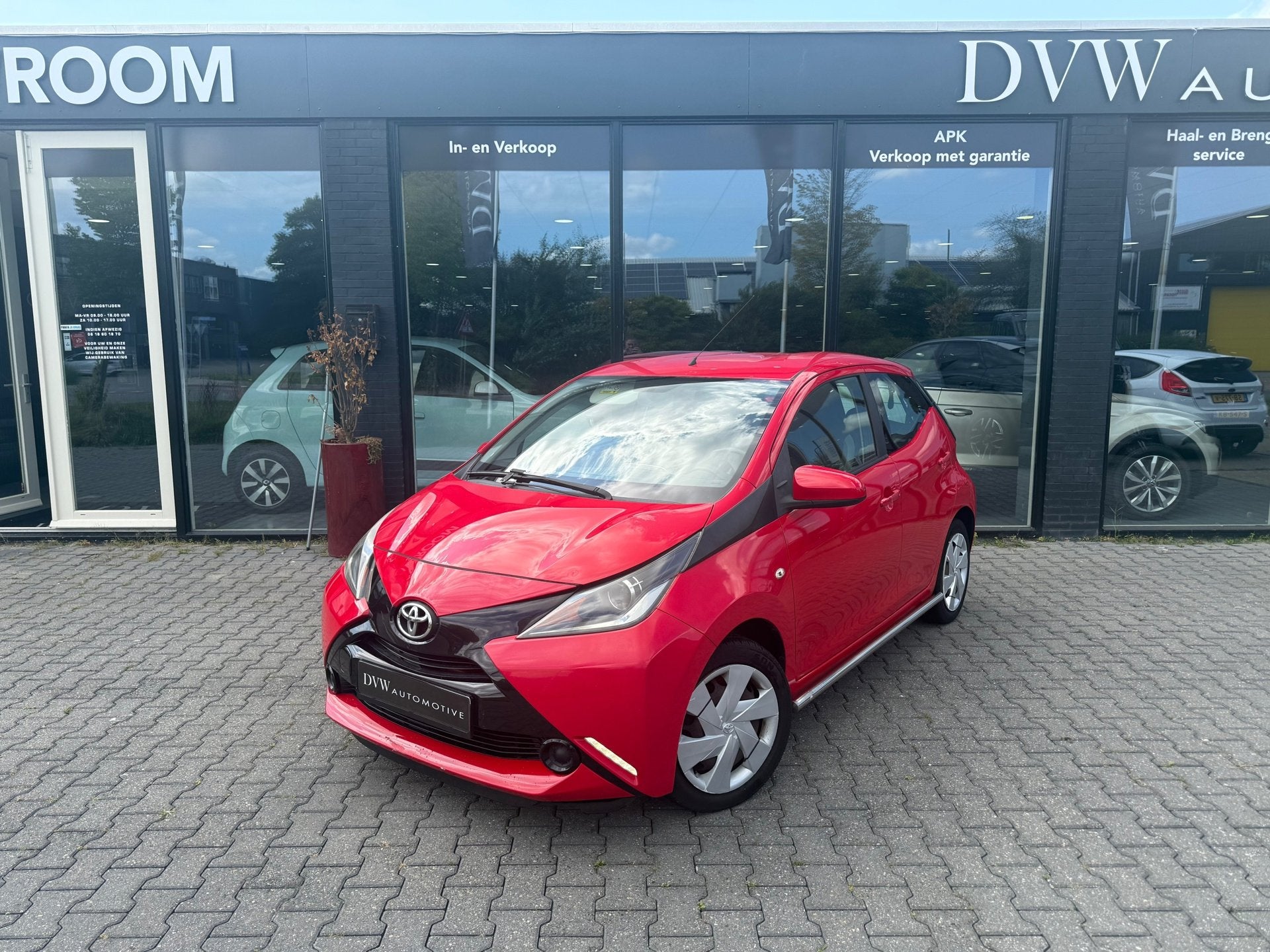 Toyota Aygo 1.0 VVT-i x-play Cruise control, Auto's, Voorwielaandrijving, Euro 5, Stof, Gebruikt