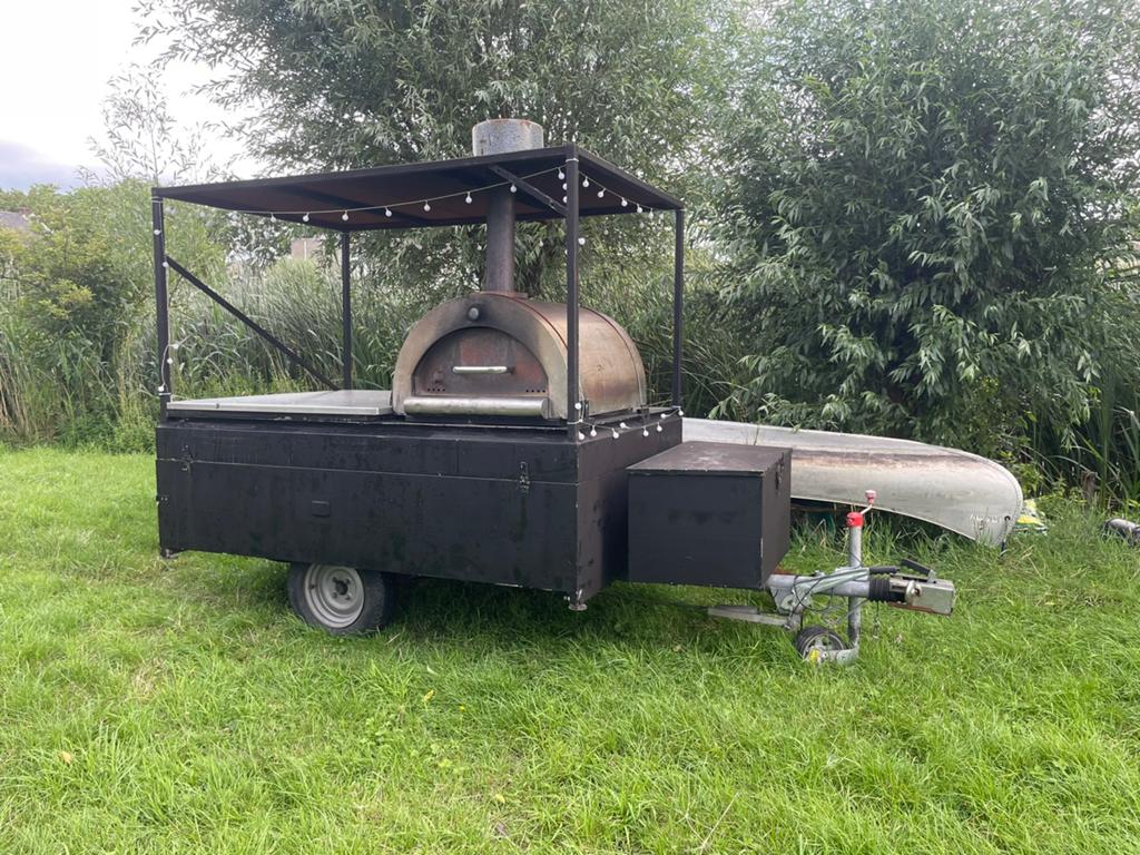 Pizza oven te huur, Ophalen