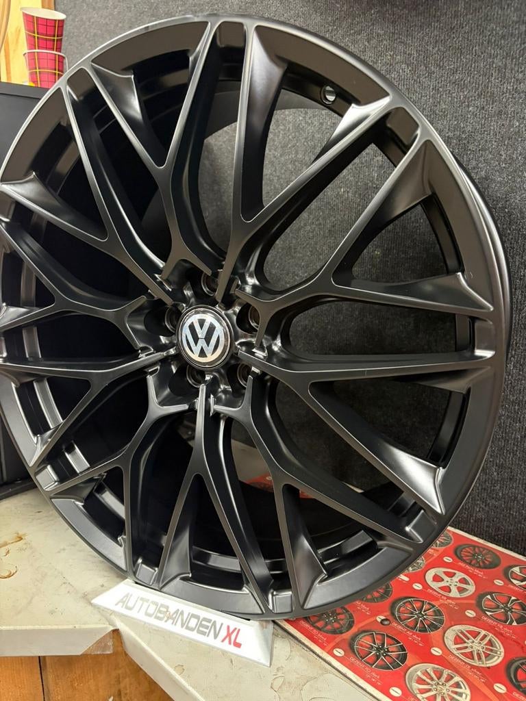 20 Inch o.a Audi en Vw Black edition velgen 5x112, Velg(en), Verzenden, Nieuw, Personenwagen