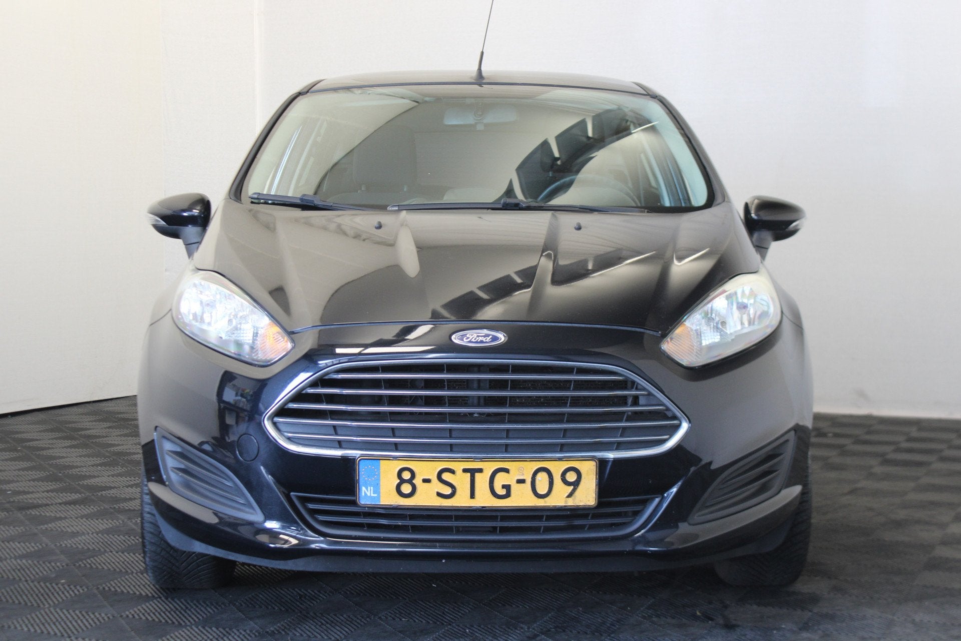 Ford Fiesta 1.0 Style (bj 2013), Auto's, Voorwielaandrijving, Euro 5, Stof, Zwart