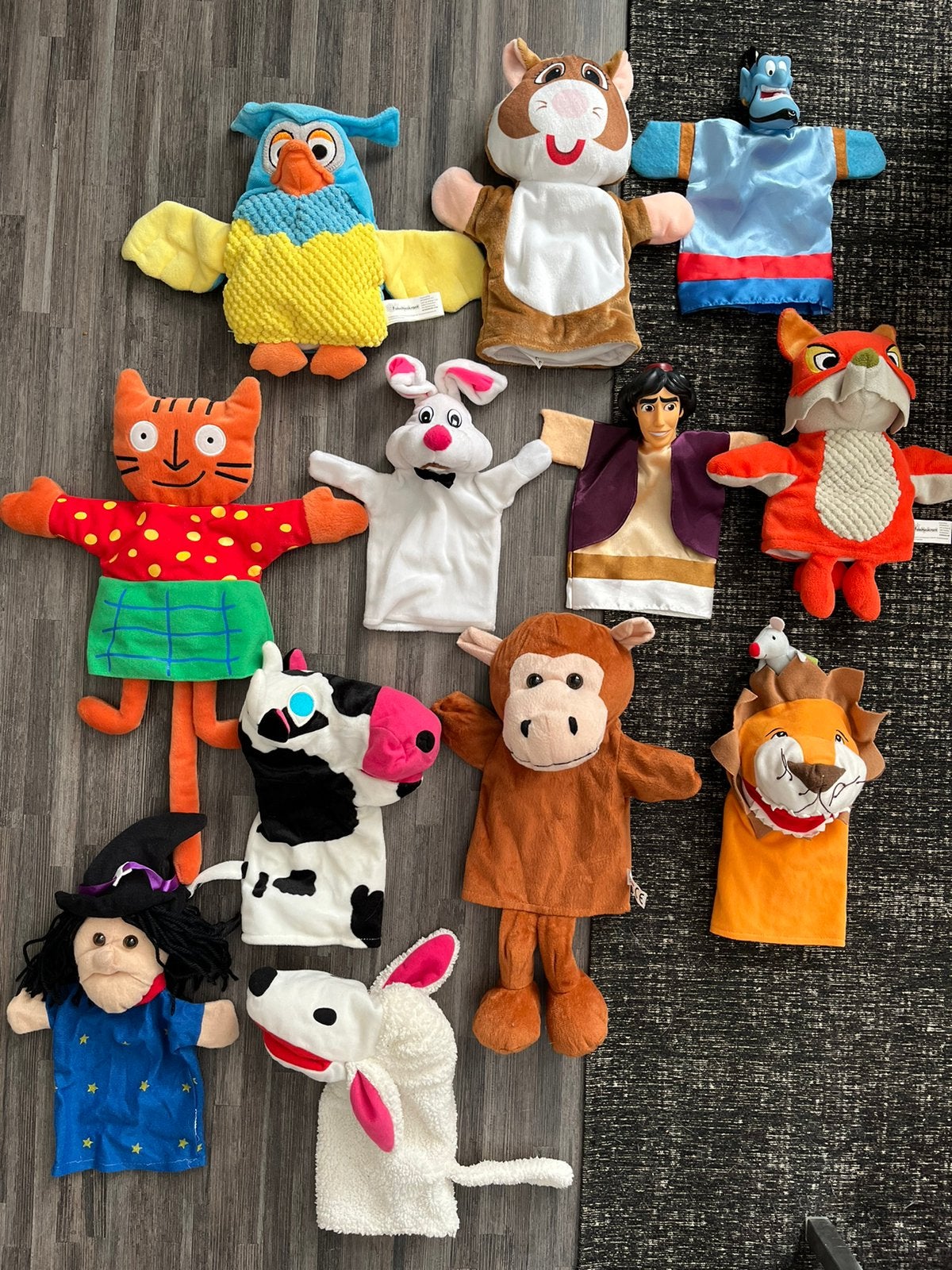 Gave set handpoppen marionetten poppenkastpoppen, Ophalen of Verzenden, Zo goed als nieuw, Overige typen