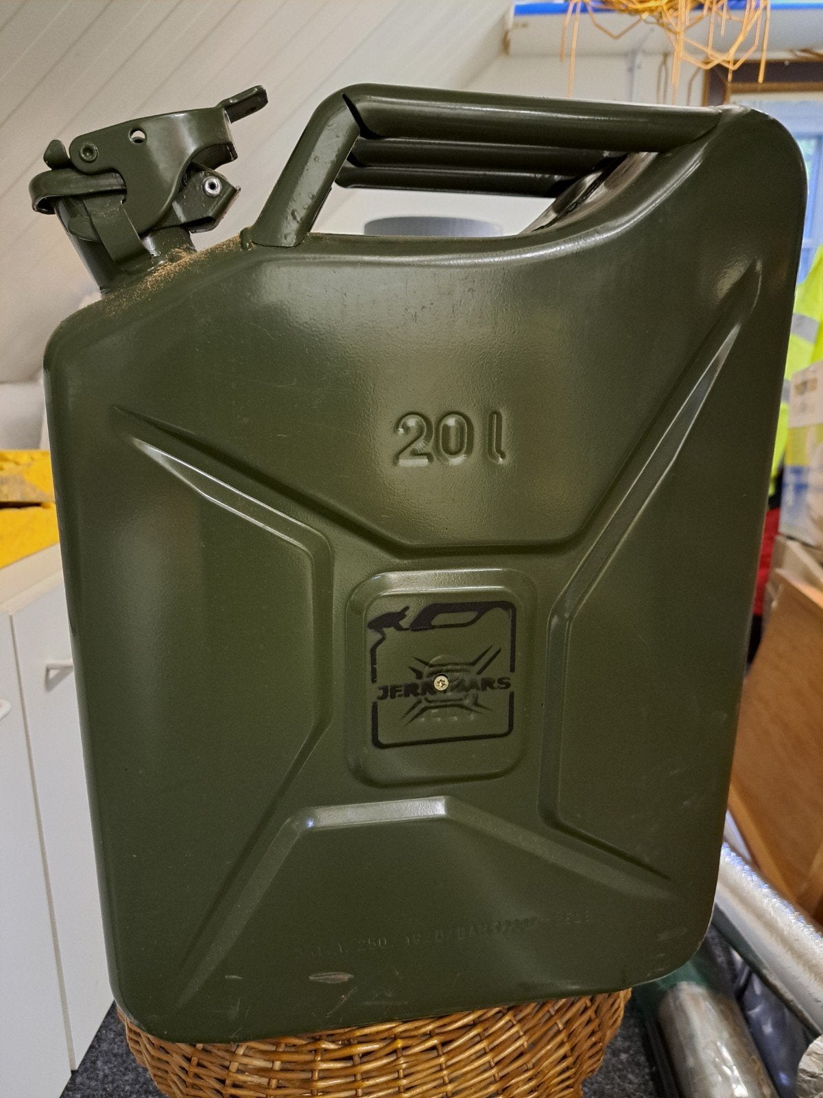 Jerrybars 10l jerrycan minibar kado, zo goed als nieuw, Ophalen of Verzenden, Zo goed als nieuw