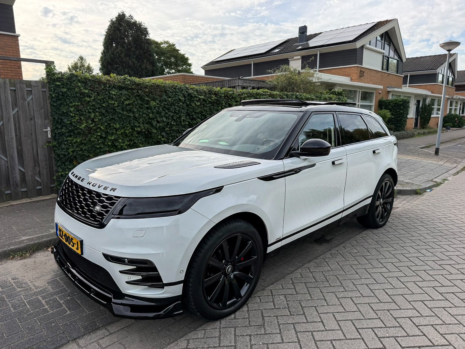 Land Rover Rang Rover Velar 2.0P250 Turbo AWB R-Dynamic Pano, Auto's, 4 cilinders, Range Rover Velar, Vierwielaandrijving, Particulier