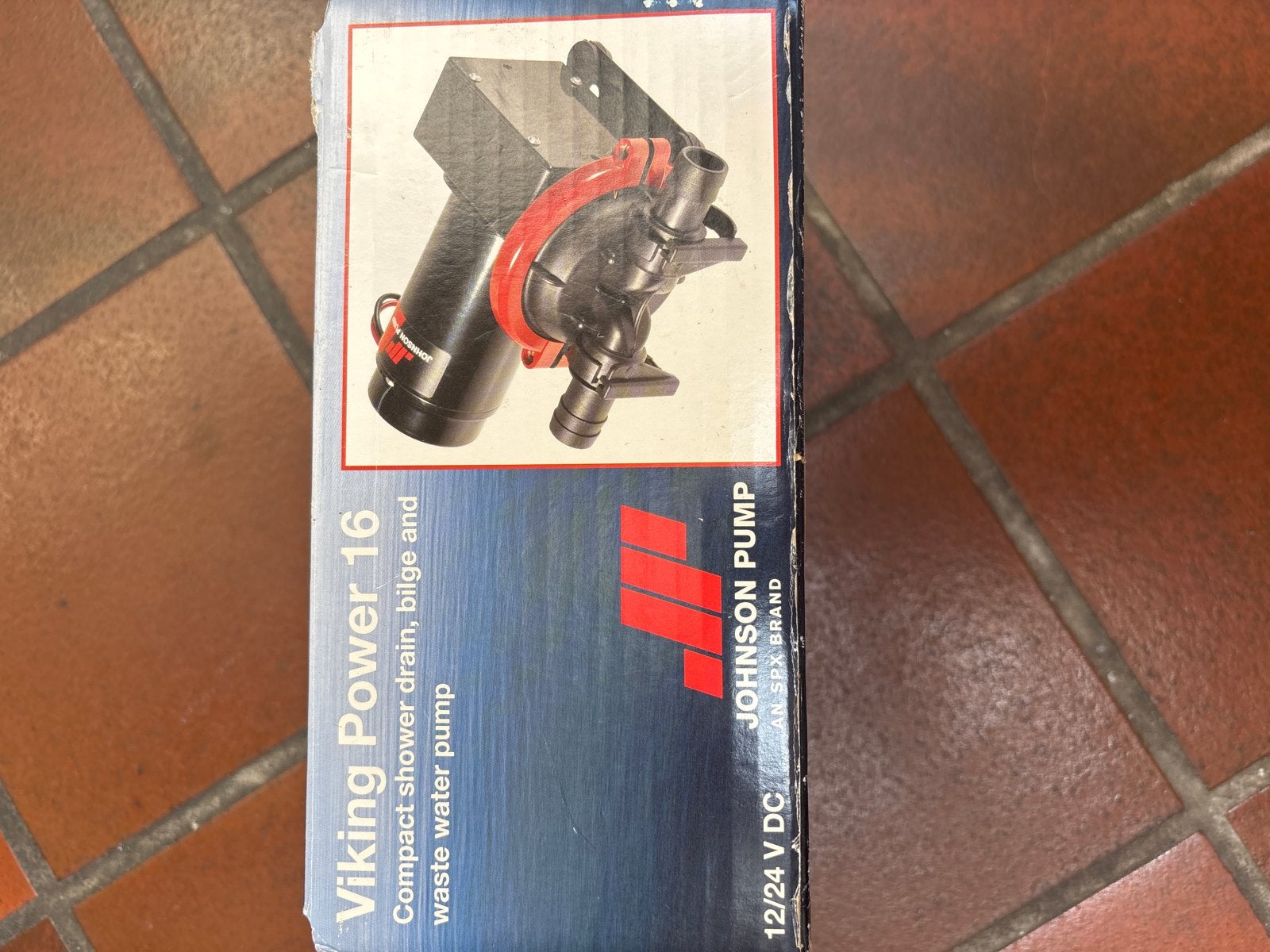 Johnson Pump Viking Power 16 Compacte Douche/Bilgepomp, Watersport en Boten, Ophalen, Nieuw, Motor en Techniek