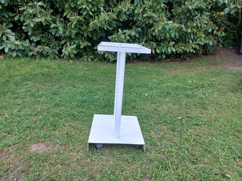 vogelkooistandaard, Dieren en Toebehoren, Ophalen, Gebruikt, Metaal, Overige typen