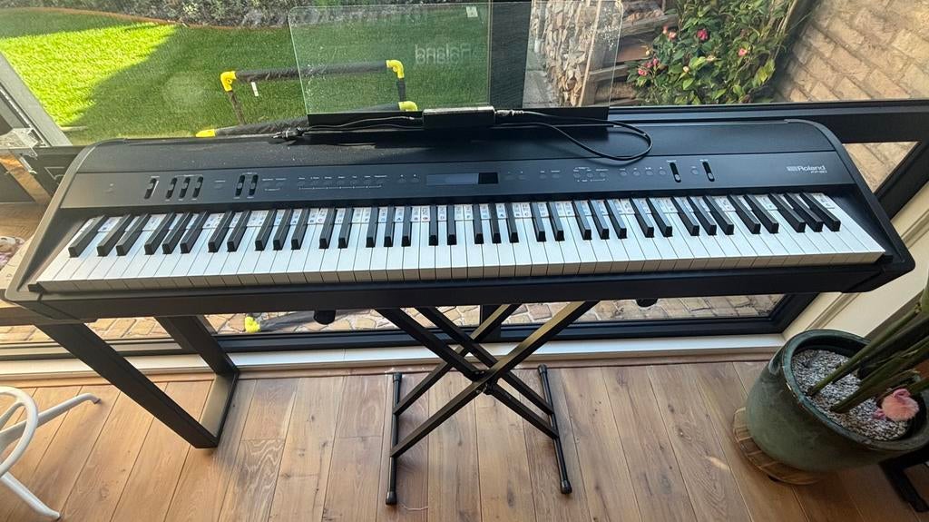 Nieuw: Roland Digital FP90 piano met vele extra’s, Muziek en Instrumenten, Piano's, Ophalen, Zwart, Digitaal, Zo goed als nieuw