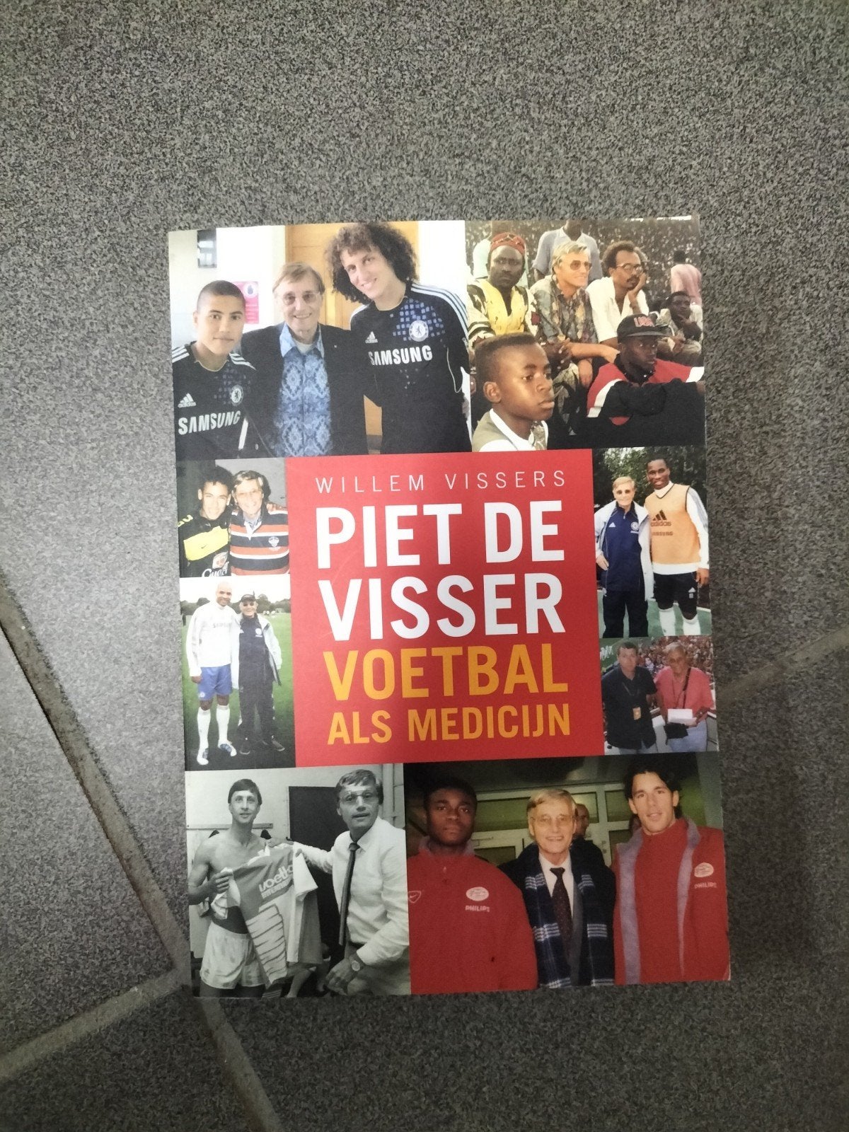 Piet de Visser: Voetbal als Medicijn - Willem Vissers, Ophalen of Verzenden, Zo goed als nieuw, Willem Vissers, Overige sporten