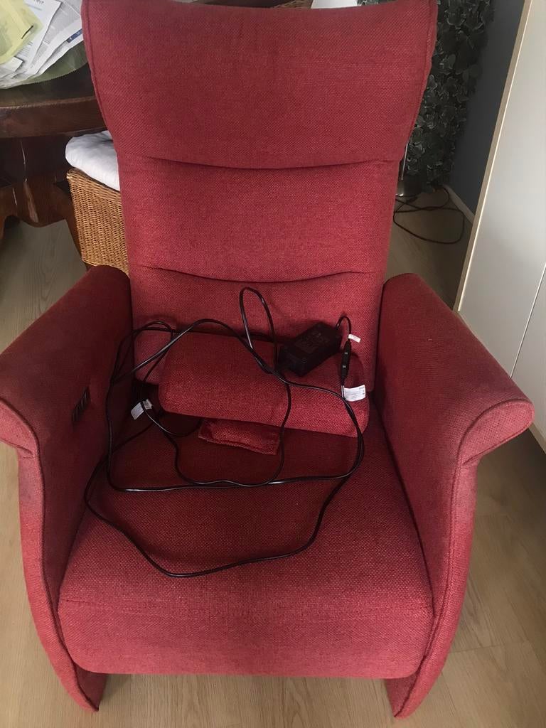 Liefs Tot zaterdag ophalen velderhof elektrische fauteuil, Huis en Inrichting, Fauteuils, Ophalen, Zo goed als nieuw, 75 tot 100 cm