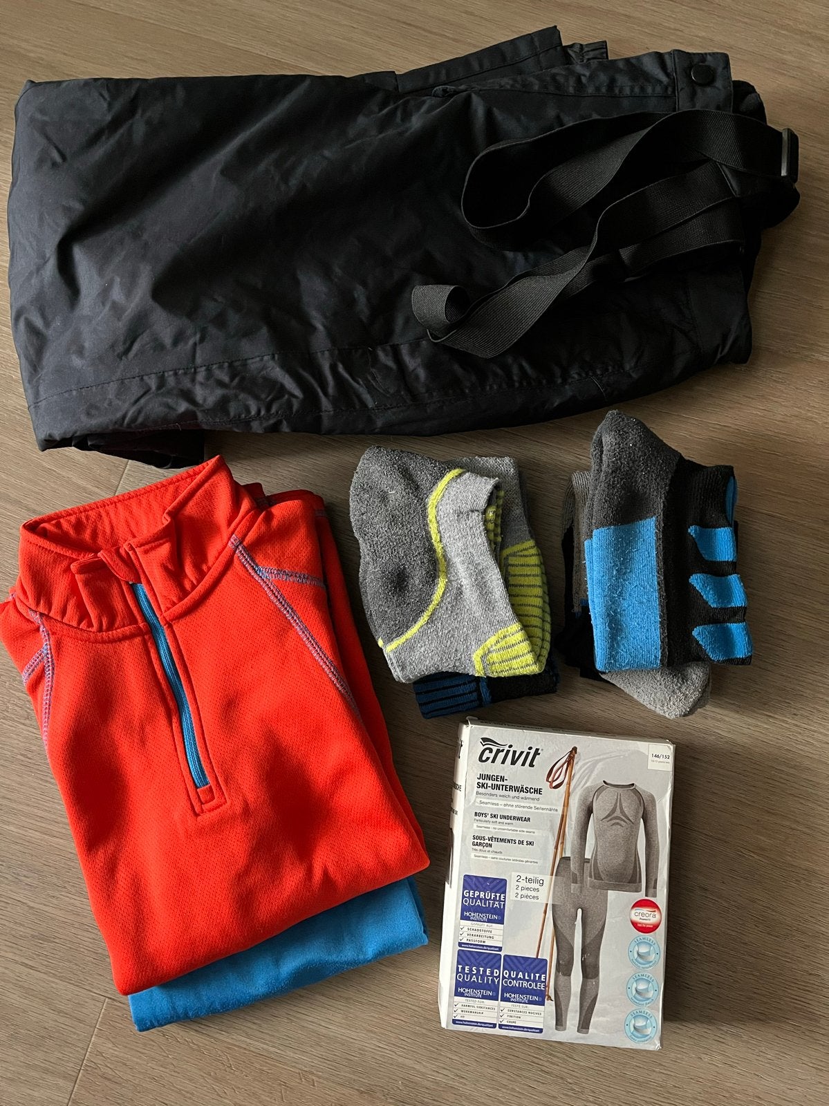 Complete ski-uitrusting kind maat 146/152, Sport en Fitness, Overige merken, Gebruikt, Ophalen of Verzenden, Kleding