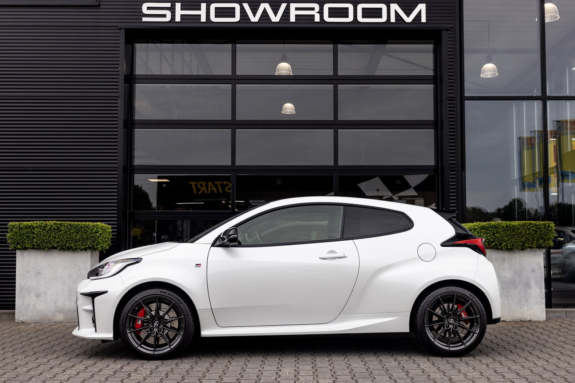 Toyota Yaris 1.6 GR Performance, 1e eigenaar NL Auto, Millte, Auto's, 13 km/l, 1618 cc, Gebruikt, 4 stoelen