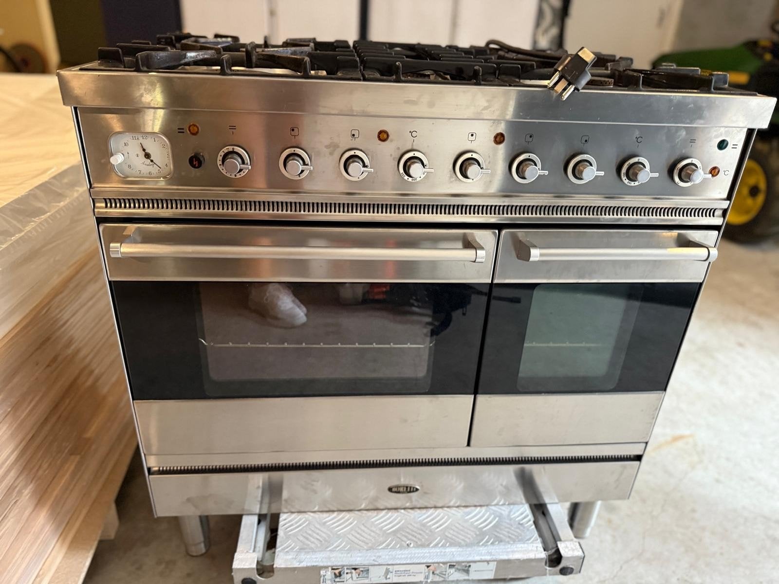 Professioneel Gasfornuis met Dubbele Oven - Gebruikt, Ophalen, Gebruikt, 60 cm of meer, Gas