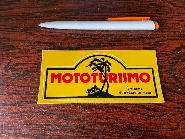 Mototurismo motorcycle magazine sticker - Italian magazine, Verzamelen, Ophalen of Verzenden, Nieuw, Motoren