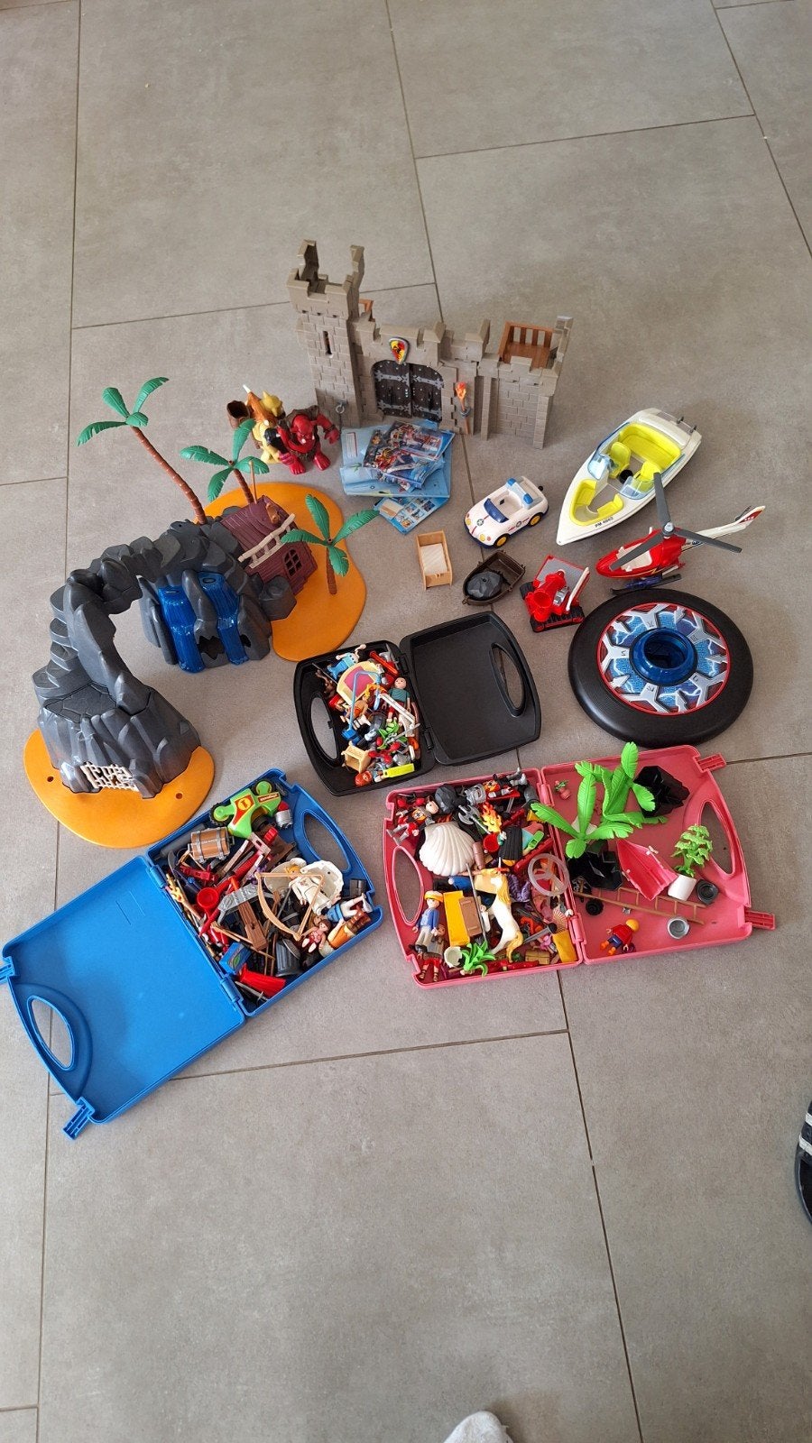 Grote Playmobil set met kasteel, boten en veel accessoires, Ophalen, Gebruikt, Jongen of Meisje