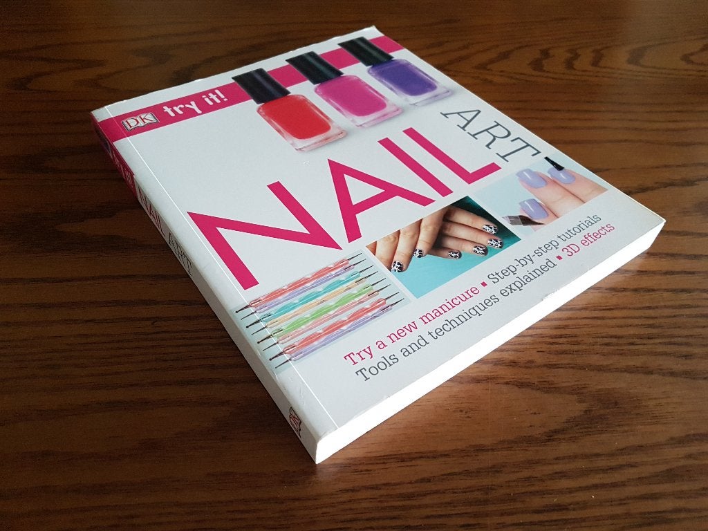 Try it! NAIL ART - try a new manicure (Emily Draher), Boeken, Mode, Ophalen of Verzenden, Zo goed als nieuw, Make-up en Cosmetica