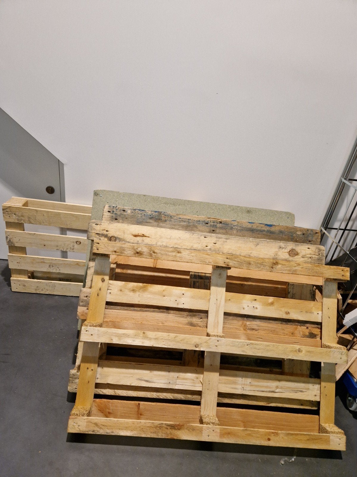 5 x wooden pallets, Doe-het-zelf en Verbouw, Ophalen, Gebruikt, Overige houtsoorten, Pallet