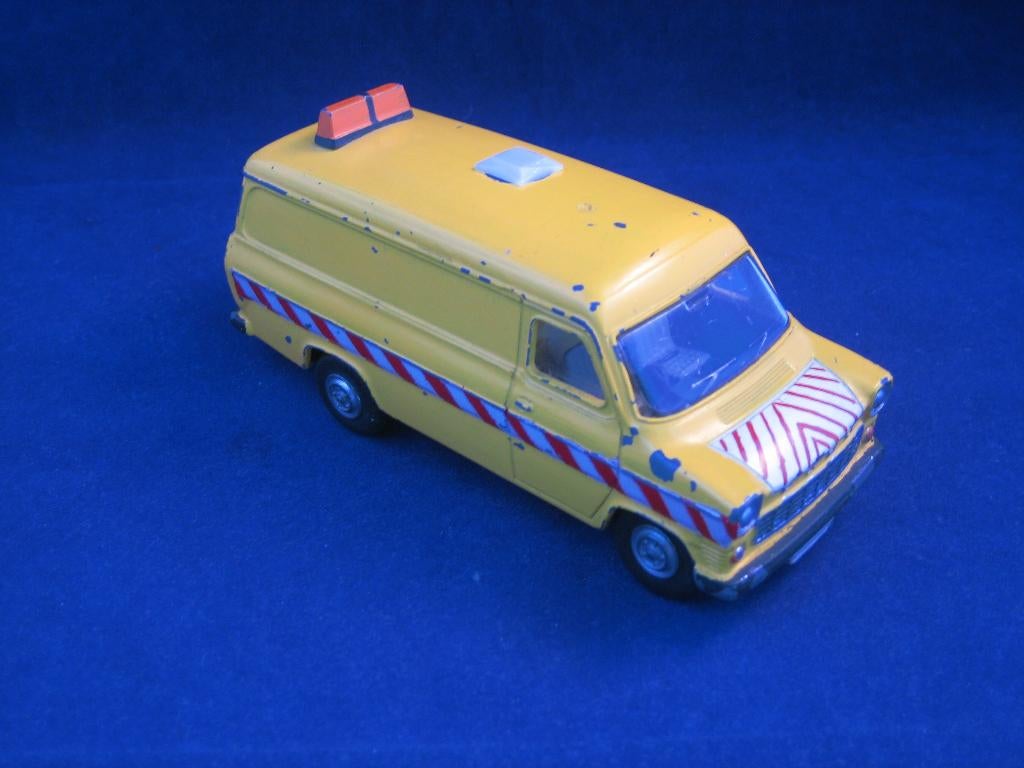 Dinky Toys  Ford Transit Van/IGS!!, Verzenden, Gebruikt, Auto, Dinky Toys