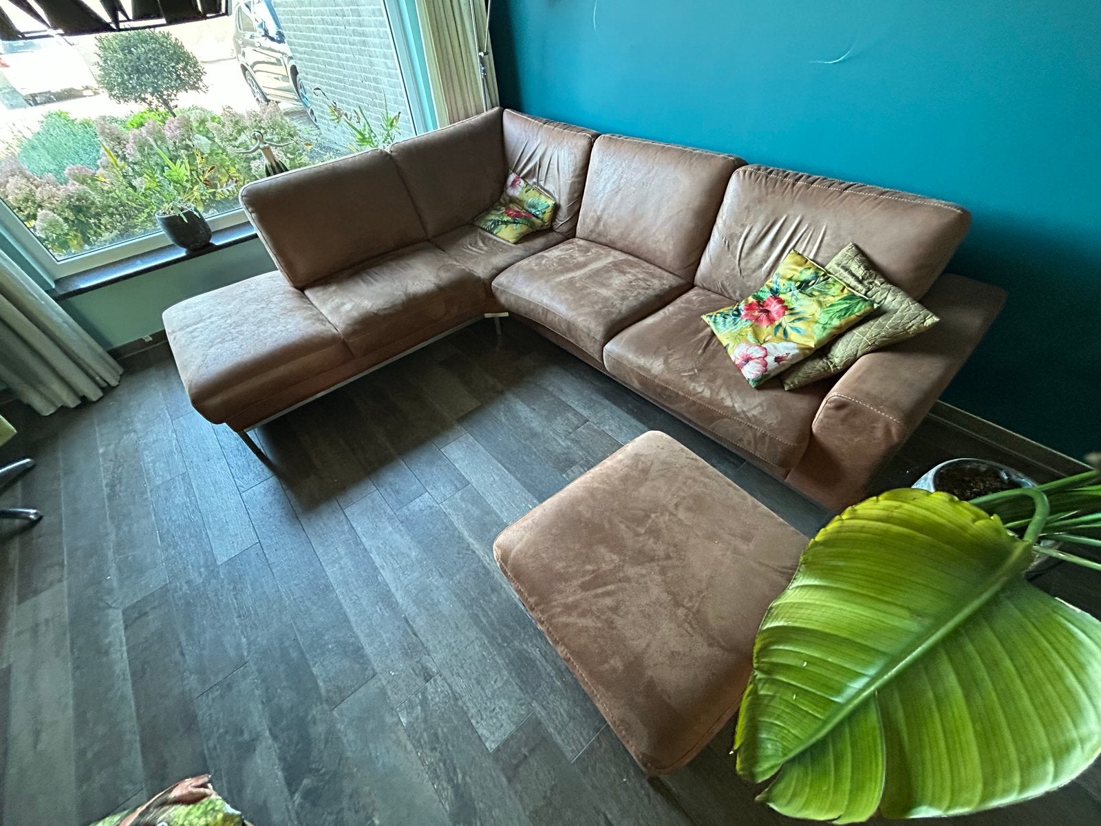 Nubuck leren hoekbank met chaise longue - 2.80 x 2.35m, Ophalen, 250 tot 300 cm, Gebruikt, Hoekbank