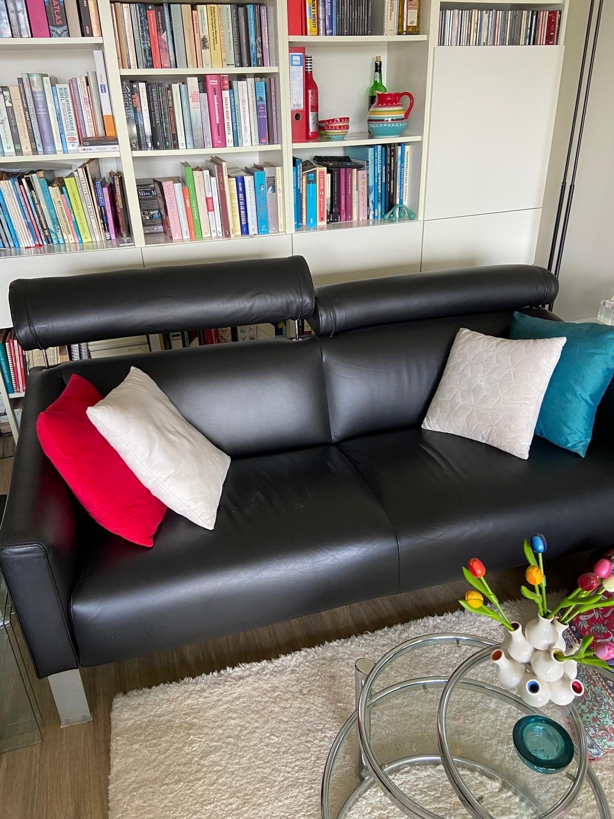 Leolux designbank met verstelbare hoofdsteunen, Huis en Inrichting, Banken | Bankstellen, Ophalen, 150 tot 200 cm, Tweepersoons