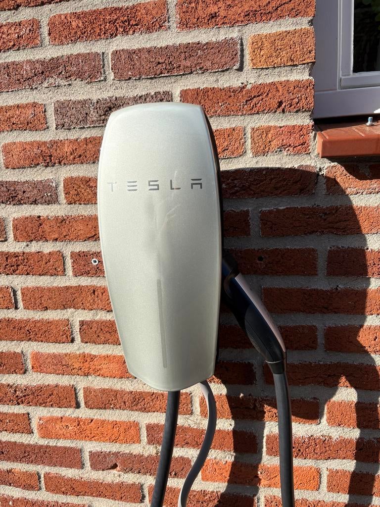 Tesla Wall Connector Gen 2 Laadpaal, Ophalen of Verzenden, Gebruikt, Laadpaal