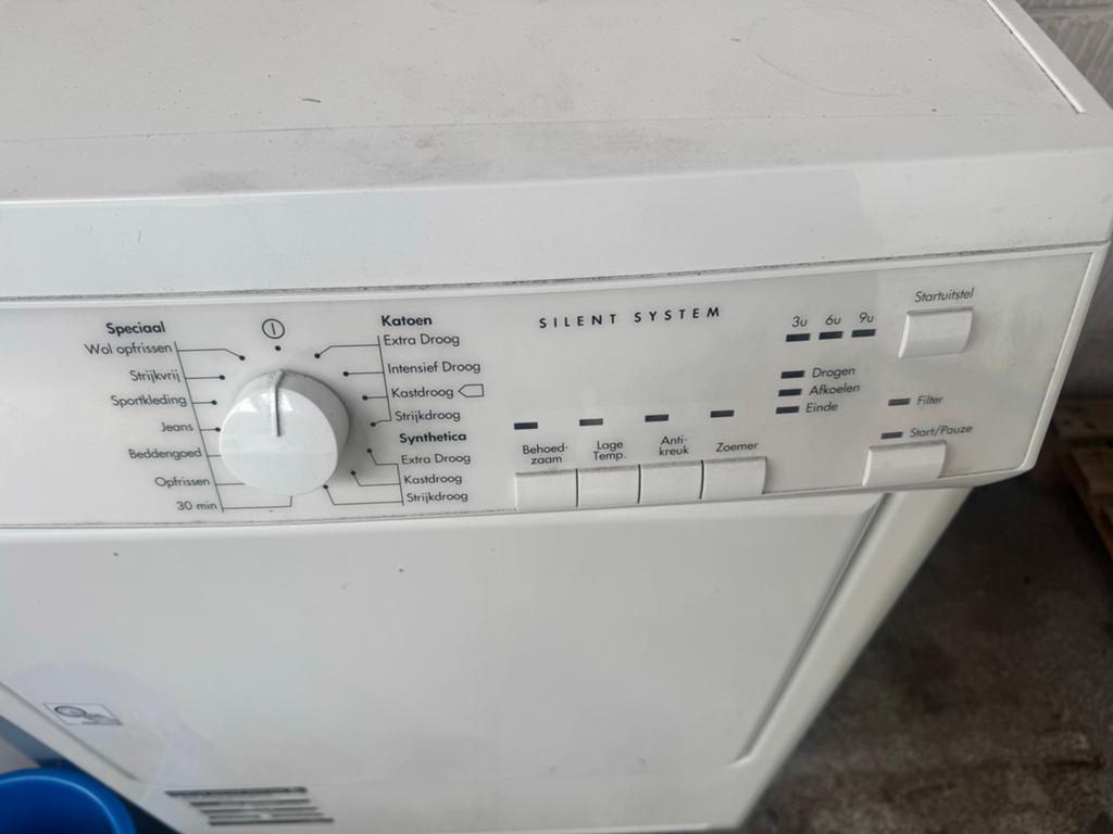 Wasmachine met droger, Ophalen, 6 tot 8 kg, Zo goed als nieuw, Voorlader