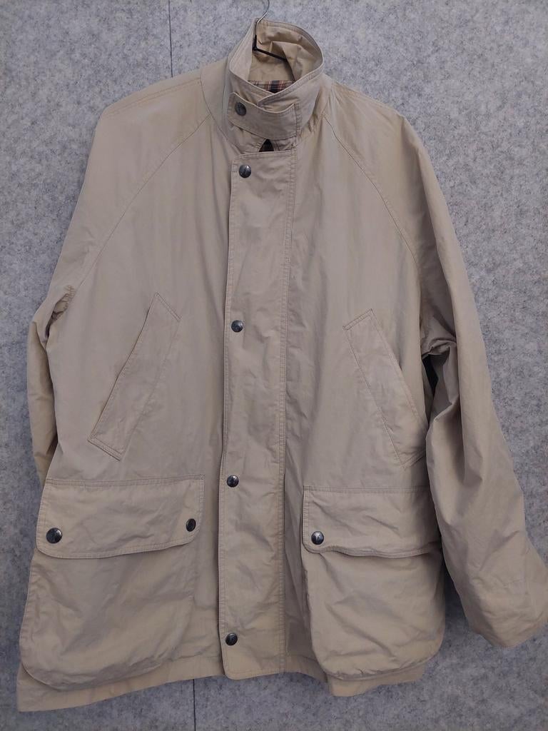 Stijlvolle Beige Herenjas met Geruite Voering, Maat 52/54 (L), Onbekend, Beige, Ophalen of Verzenden