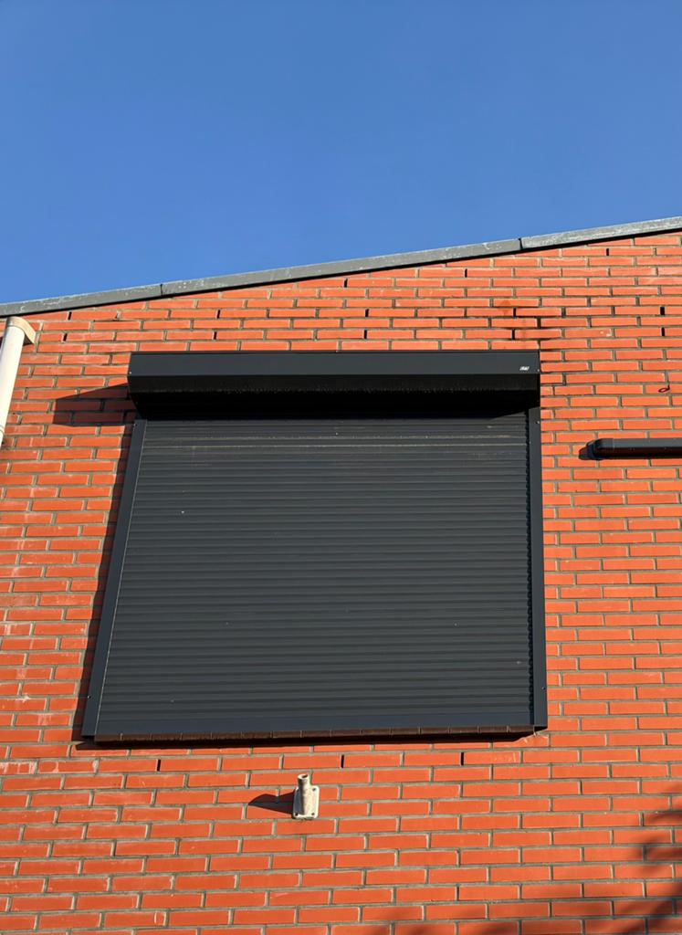 Elektrisch rolluik en screen, Ophalen, Zo goed als nieuw, 200 cm of meer, 150 tot 200 cm