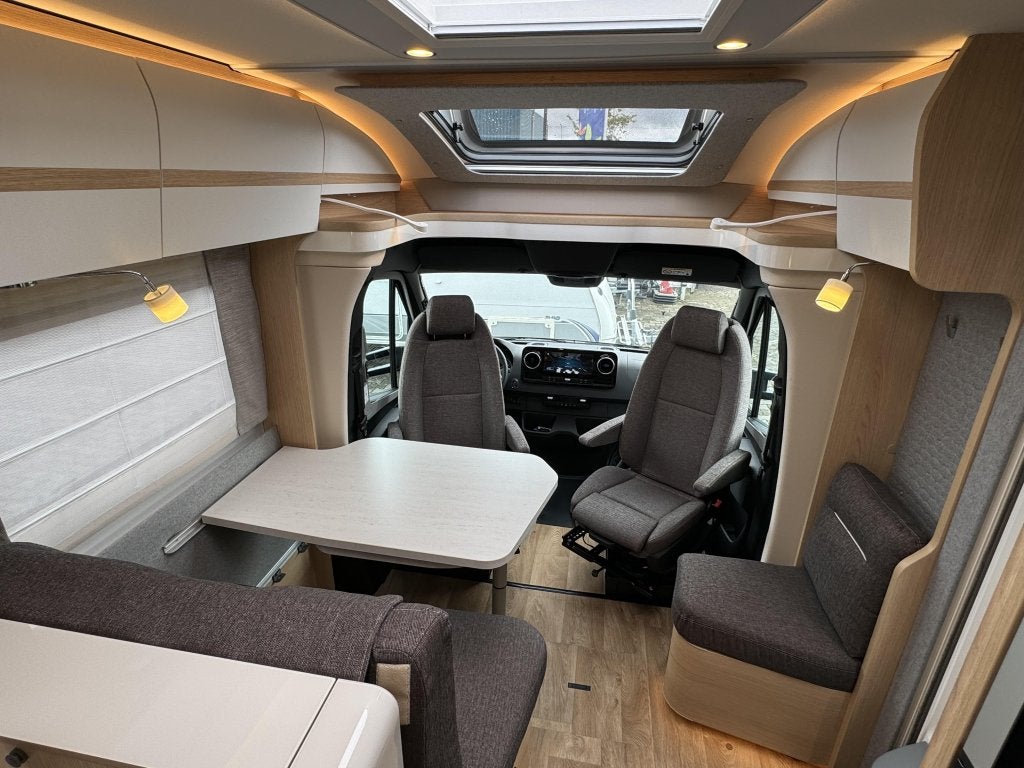 Hymer BML-T 780 - Voordeel, Automaat, Ringverwarming, 7 tot 8 meter, Bedrijf