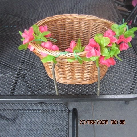 TE KOOP MOOI FIETSMAND VOOR KIND ZIE FOTO S, Fietsen en Brommers, Ophalen, Zo goed als nieuw, Fietsmand, Stuurbevestiging