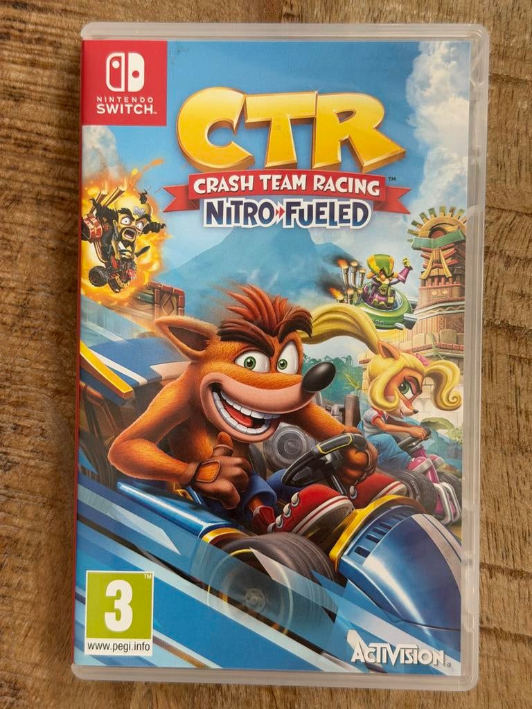 Crash Team Racing Nitro-Fueled - Nintendo Switch, Spelcomputers en Games, Games | Nintendo Switch, Zo goed als nieuw, Racen en Vliegen