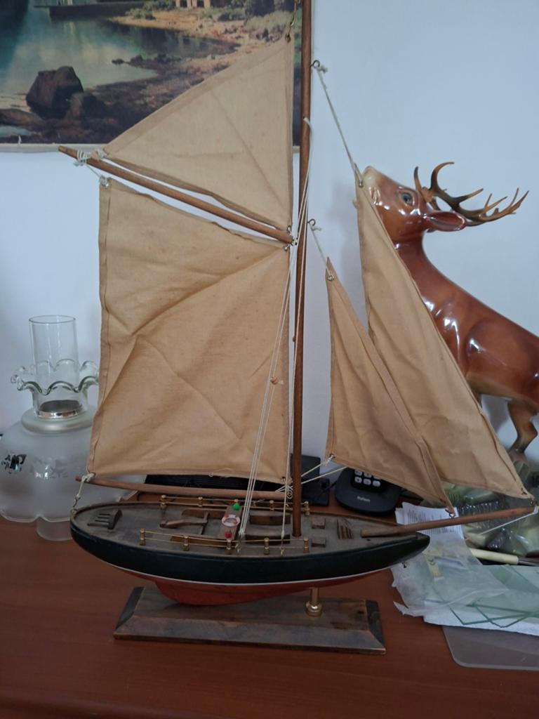 Mooi scheepsmodel, moet schoongemaakt worden, Hobby en Vrije tijd, Modelbouw | Boten en Schepen, Ophalen of Verzenden, Gebruikt