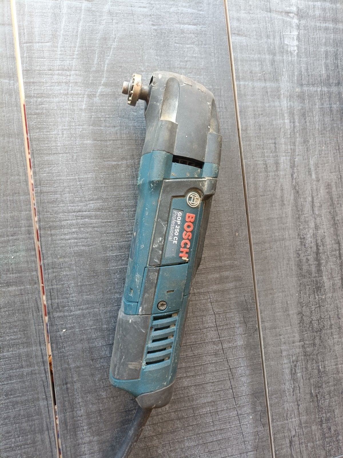 Multitool bosch, Ophalen of Verzenden, Gebruikt, Minder dan 700 watt, Overige typen