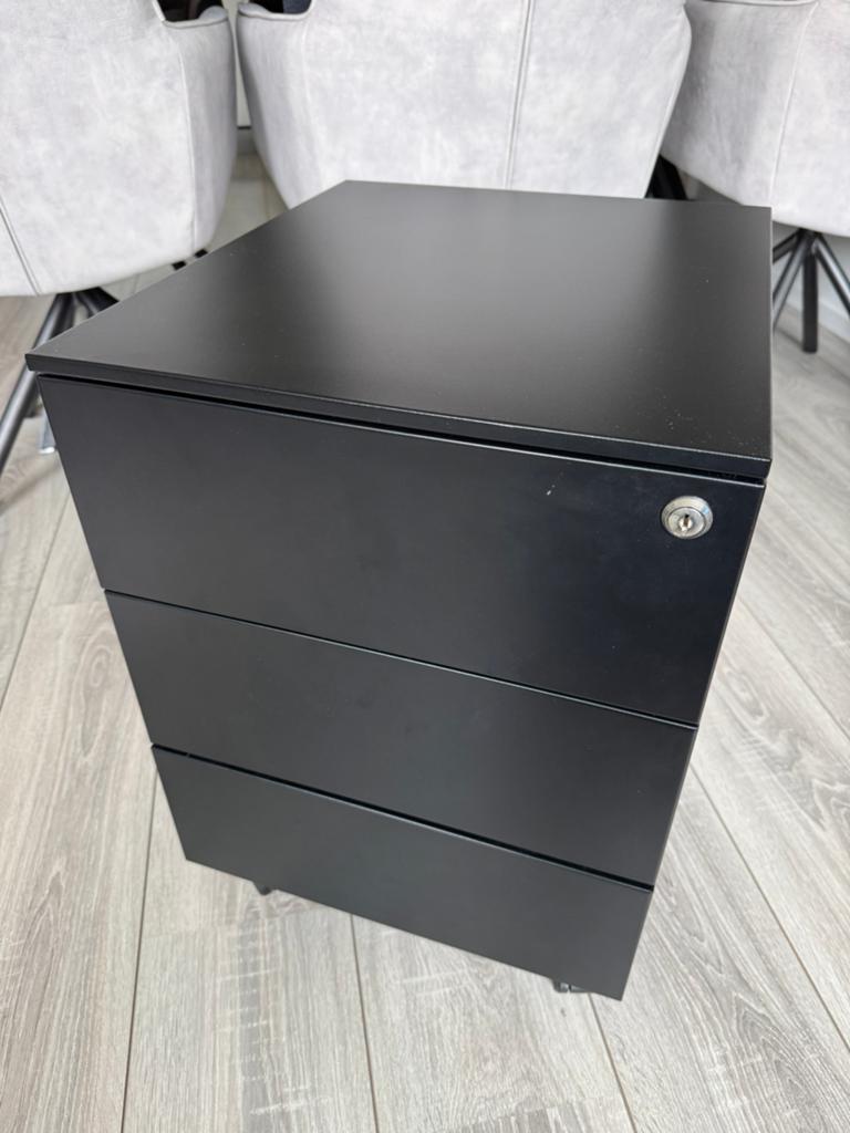 Ladeblok zwart metaal met wielen, Huis en Inrichting, Kasten | Ladekasten, Ophalen, Minder dan 50 cm, Zo goed als nieuw, 3 of 4 laden