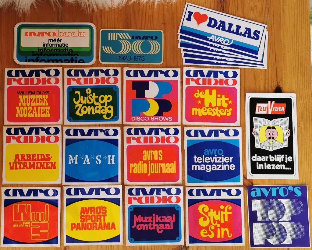 Vintage stickers AVRO, Ophalen, Gebruikt, Meerdere stickers