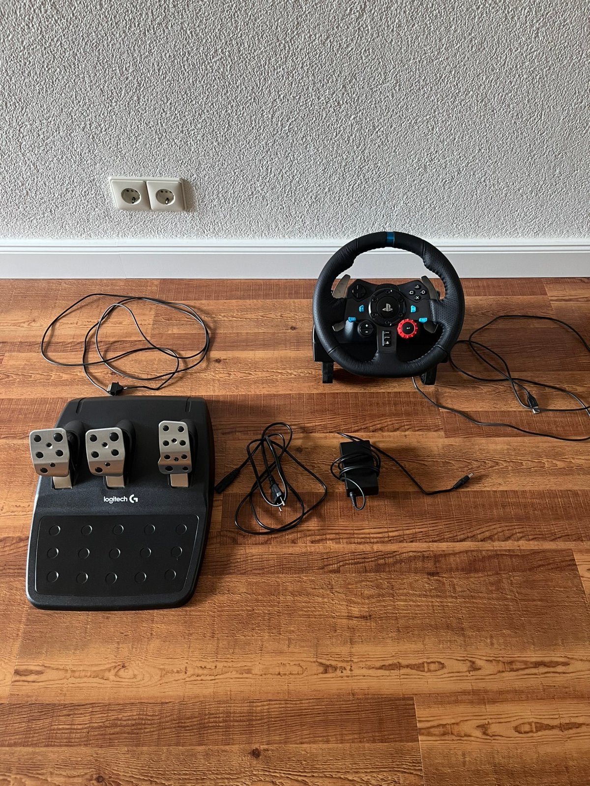 G29 DRIVING FORCE logitech, Ophalen, Zo goed als nieuw