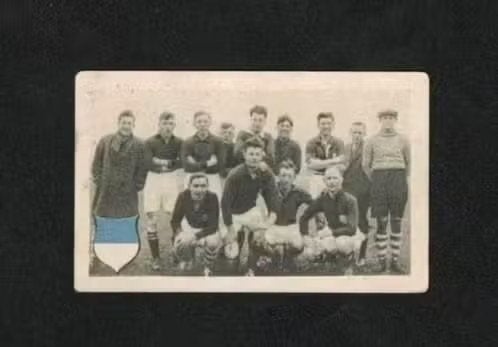 Voetbalplaatje Stormvogels IJmuiden 1930/1931 (245)., Ophalen of Verzenden, Zo goed als nieuw