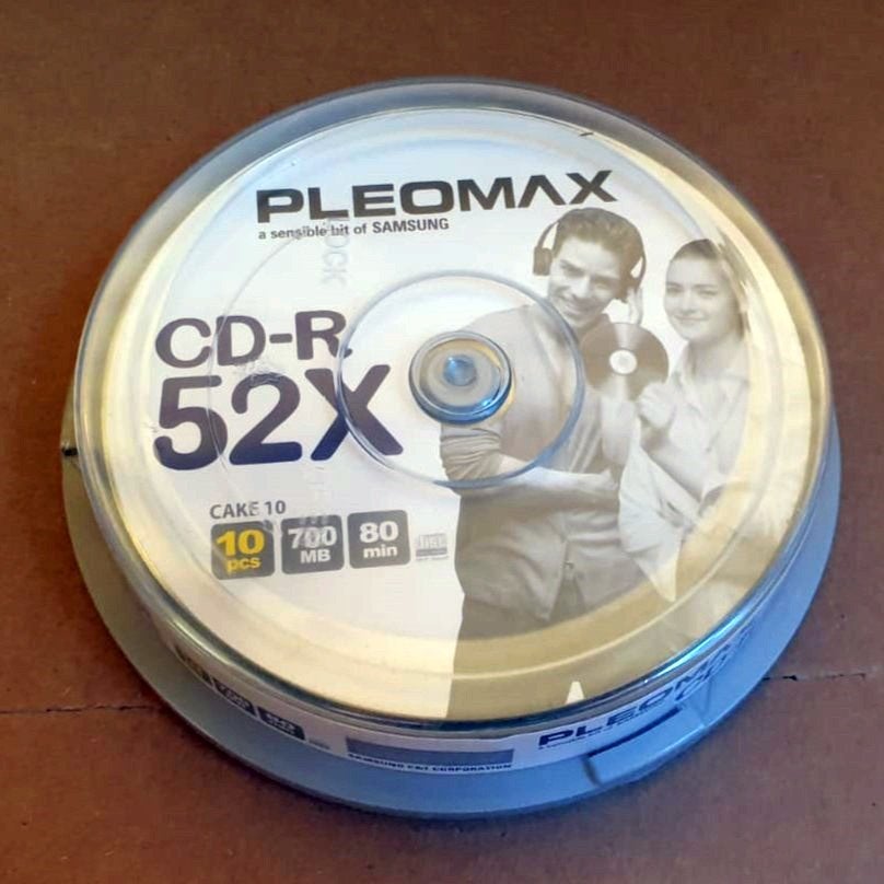 36X CAKEBOX MET 10 STUKS CD-R | SAMSUNG PLEOMAX, Computers en Software, Beschrijfbare discs, Nieuw, Cd, Ophalen of Verzenden