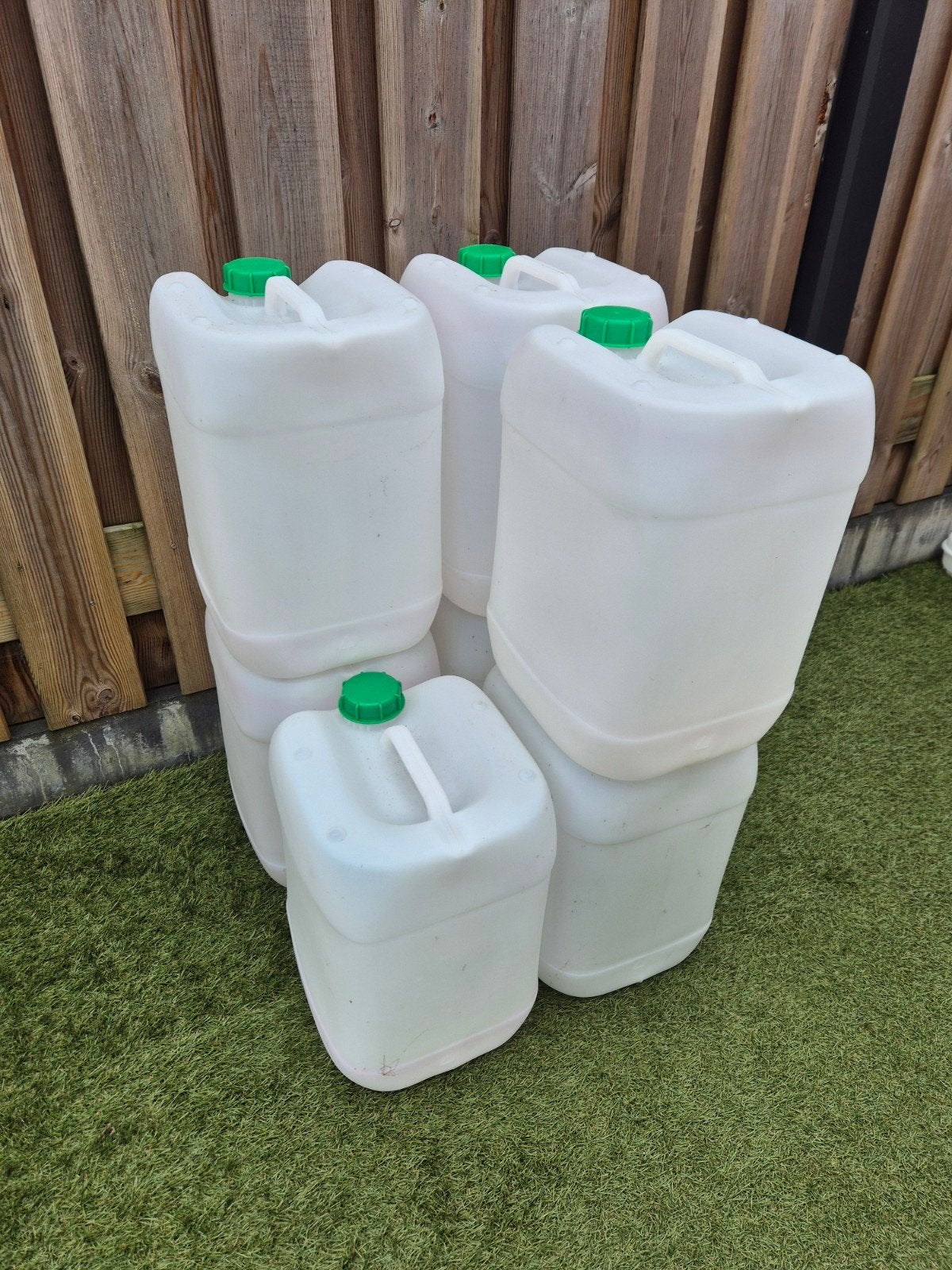 Jerrycans inhoud 20 liter 7stuks, Minder dan 75 liter, Ophalen, Zo goed als nieuw