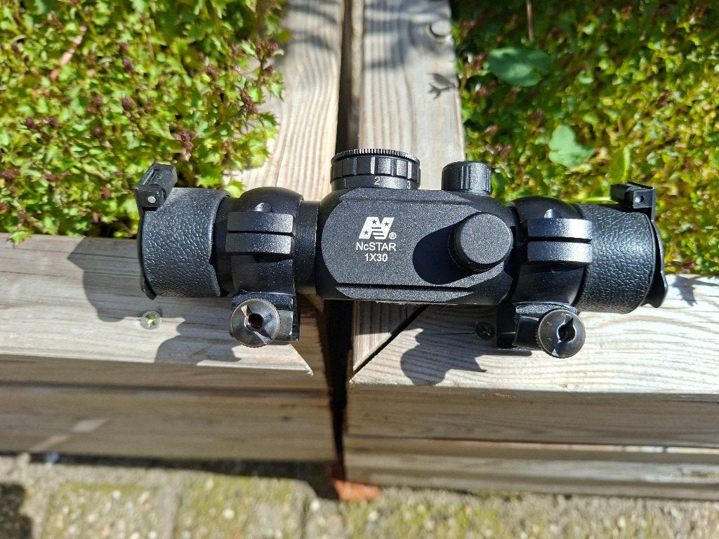 ncstart 1x30 red dot richtkijker 7 standen, Ophalen, Zo goed als nieuw