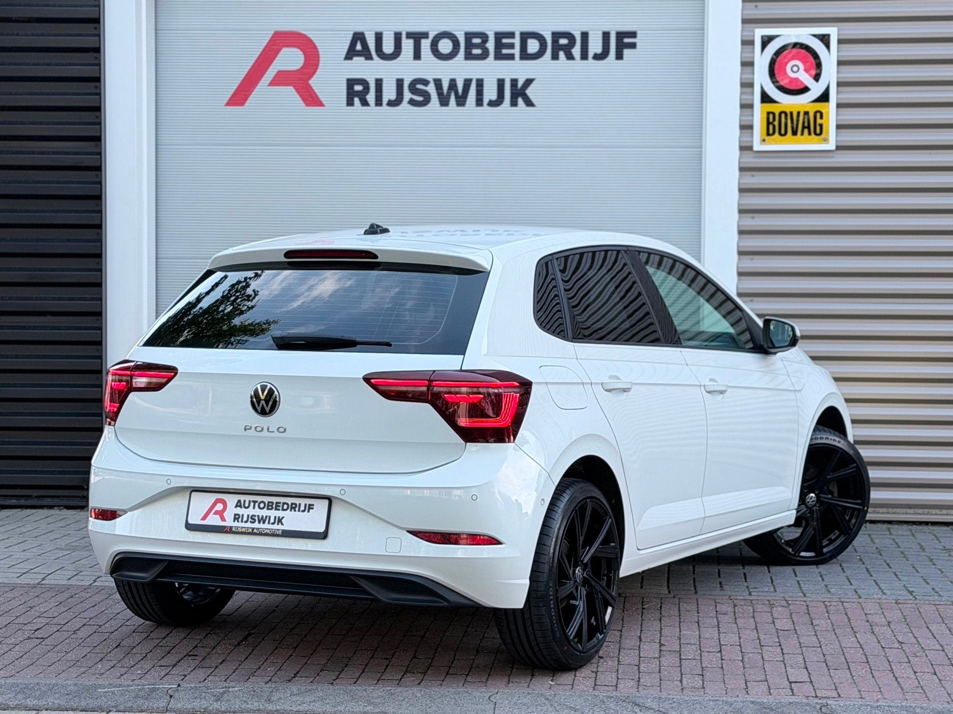 Volkswagen Polo 1.0 TSI Highline IQ.Light/AppleCar/Blindspot, Auto's, Gebruikt, 95 pk, 1096 kg, Wit