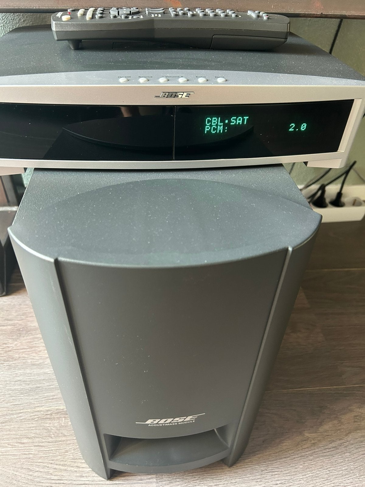 Bose 321 series lll hdmi, Audio, Tv en Foto, 70 watt of meer, Zo goed als nieuw, Dvd-speler, Ophalen