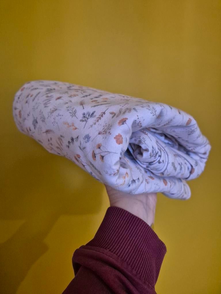 ByKay draagdoek met lieflijke bloemenprint, Kinderen en Baby's, Babydragers en Draagdoeken, Ophalen, Gebruikt, Overige merken