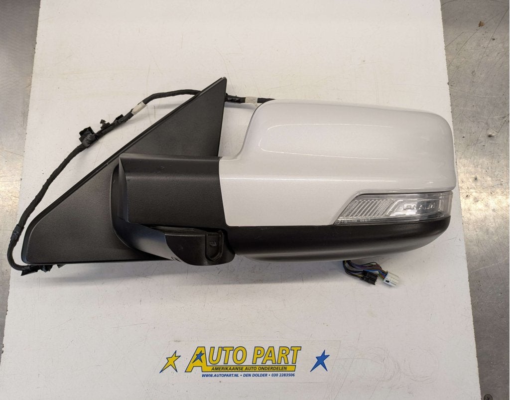 Dodge Ram DT buitenspiegel 2020-2024, Gebruikt, PO Box 21-8004 | Auburn Hills, MI 48321-8004, Amerikaanse onderdelen, Ophalen of Verzenden