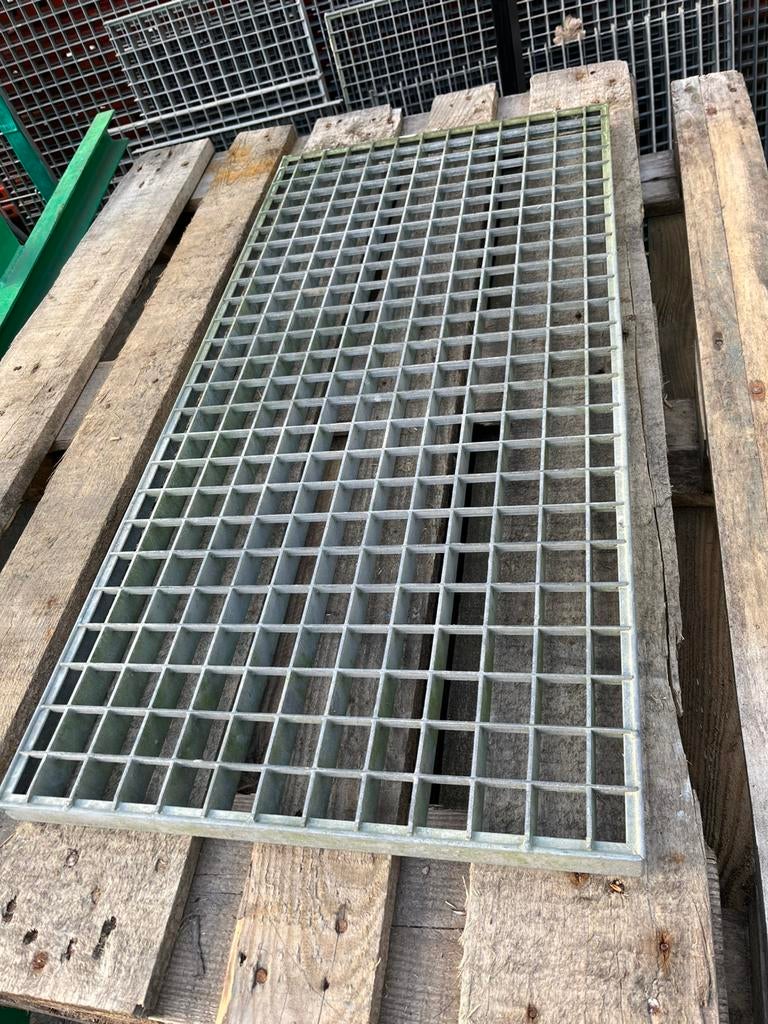 Metalen looproosters rooster vlonder bordes brug machine ️, Ophalen, Gebruikt, Overige materialen