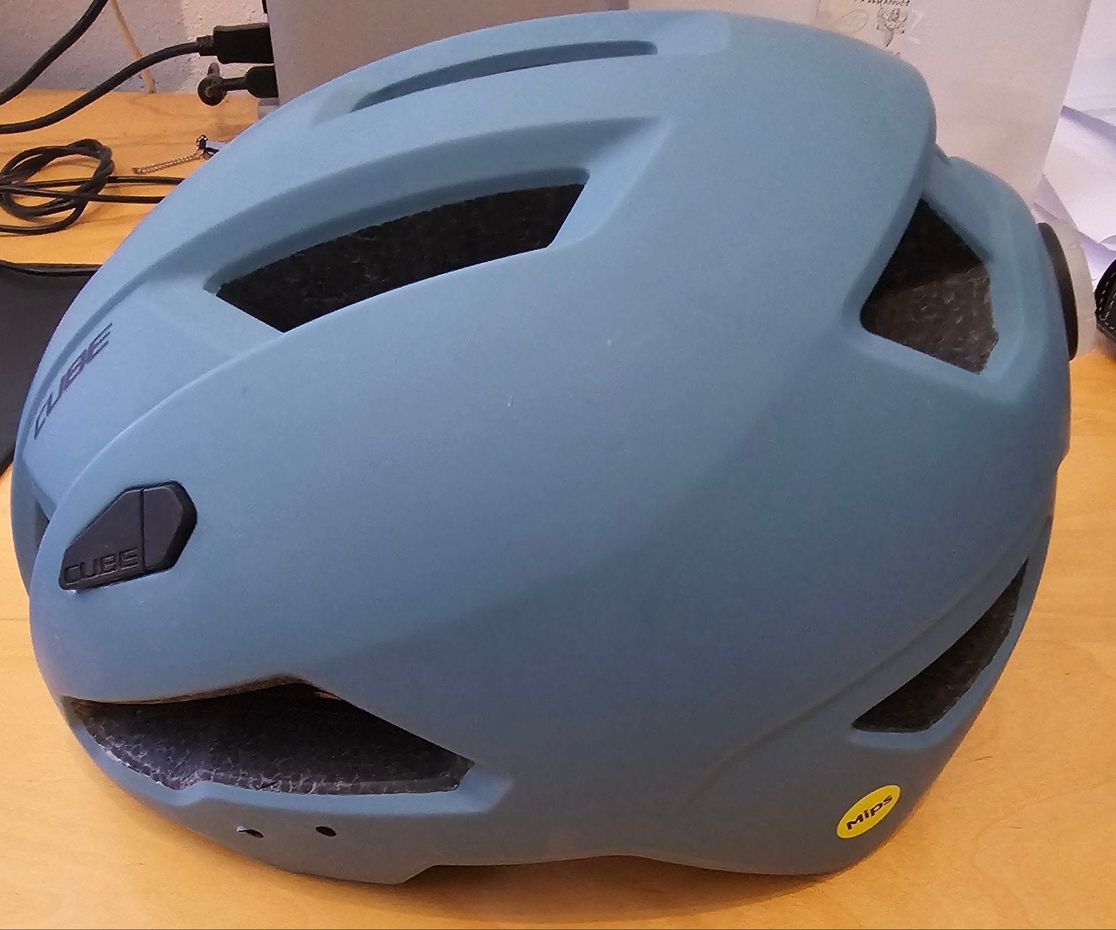 Cube MTB fietshelm M 52-57 cm, slechts 320 gram, Fietsen en Brommers, Fietsaccessoires | Fietshelmen, Ophalen