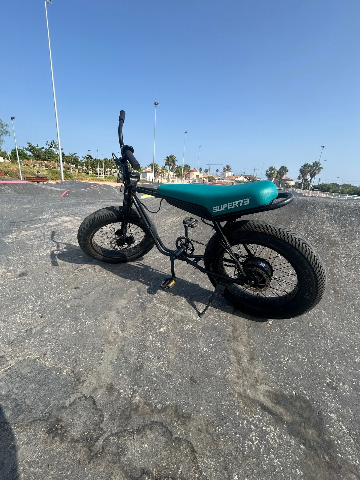 Super73 E-bike - Goede accu, inclusief oplader dm for info, Verzenden, Gebruikt, 50 km per accu of meer, Overige merken